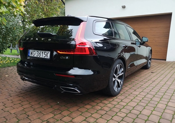 Volvo V60 cena 139000 przebieg: 76482, rok produkcji 2020 z Garwolin małe 172